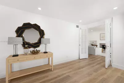 7111 SW 63rd Ave, South Miami, FL 33143 - Photo 3