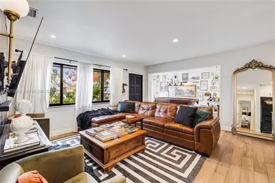 2421 NE 187th St, Miami, FL 33180 - Photo 11