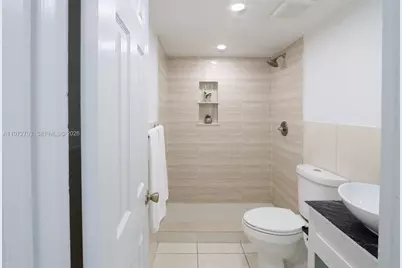 11195 SW 1st St #119, Sweetwater, FL 33174 - Photo 13