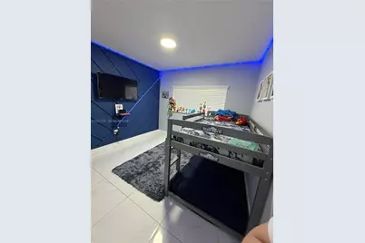 7738 W 34th Ln #15-201, Hialeah, FL 33018 - Photo 15