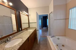 2804 NW 7th Ct, Fort Lauderdale, FL 33311 - Photo 9