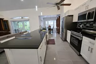 1440 Graham Cir, Lehigh Acres, FL 33936 - Photo 5