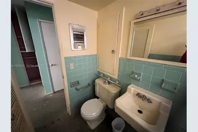 508 Antioch Ave #6, Fort Lauderdale, FL 33304 - Photo 5