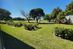 300 SW 134th Way, Pembroke Pines, FL 33027 - Photo 5