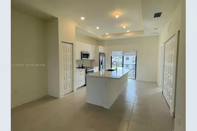 7915 NW 104th Ave #32, Doral, FL 33178 - Photo 5