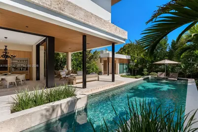 2145 Meridian Ave, Miami Beach, FL 33139 - Photo 3