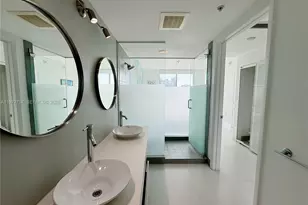 92 SW 3rd St, Miami, FL 33130 - Photo 17