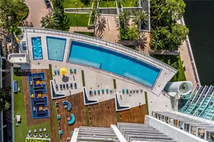 92 SW 3rd St, Miami, FL 33130 - Photo 29