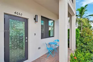 4652 NW 83rd Ave, Doral, FL 33166 - Photo 3