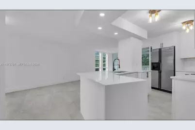 6911 Environ Blvd #4J, Lauderhill, FL 33319 - Photo 5