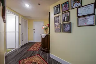 7200 Radice Ct, Lauderhill, FL 33319 - Photo 3