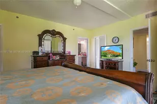 7200 Radice Ct, Lauderhill, FL 33319 - Photo 19