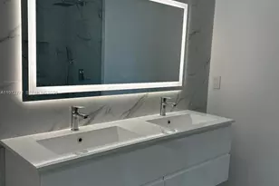 2700 SW Embers Te, Cape Coral, FL 33991 - Photo 3