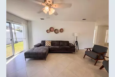 9731 Bel Aire Dr #0, Cutler Bay, FL 33157 - Photo 9