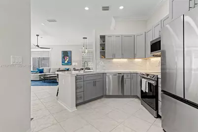 1110 Lemonwood St, Hollywood, FL 33019 - Photo 5