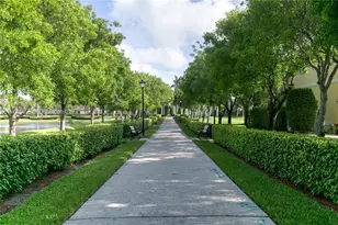 1110 Lemonwood St, Hollywood, FL 33019 - Photo 35