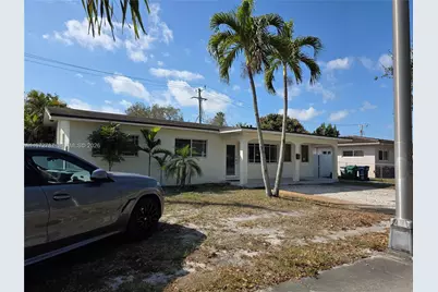 6240 NW 114th St #6240, Hialeah, FL 33012 - Photo 1