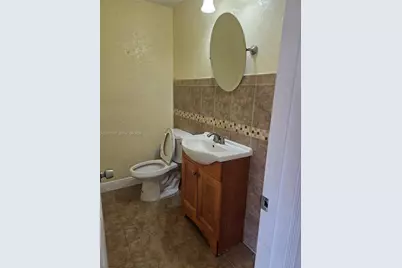 6240 NW 114th St #6240, Hialeah, FL 33012 - Photo 21