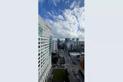185 SW 7th St #2202, Miami, FL 33130 - Photo 21