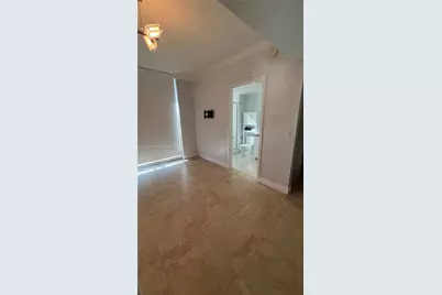185 SW 7th St #2202, Miami, FL 33130 - Photo 9