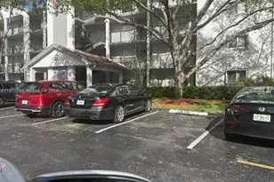 1351 SW 125th Ave, Pembroke Pines, FL 33027 - Photo 15