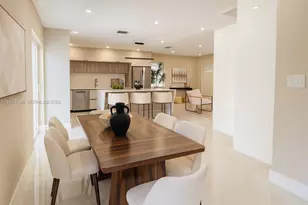 1399 NE 38th St, Oakland Park, FL 33334 - Photo 11