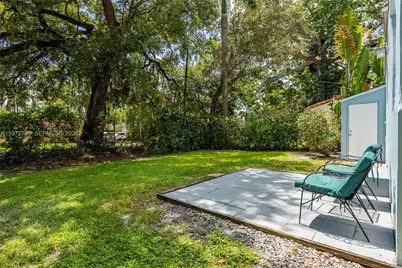 330 NE 86 St, El Portal, FL 33138 - Photo 21