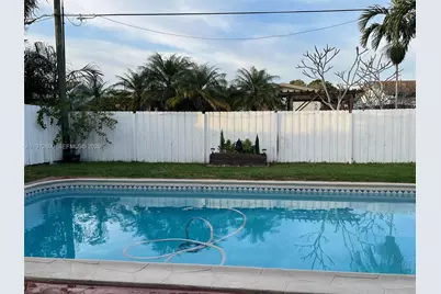 11421 NW 30th Pl, Sunrise, FL 33323 - Photo 35