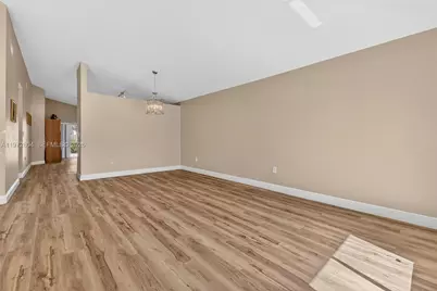 14345 SW 172nd Ln, Miami, FL 33177 - Photo 9