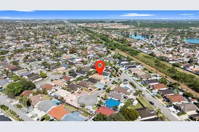 14345 SW 172nd Ln, Miami, FL 33177 - Photo 37