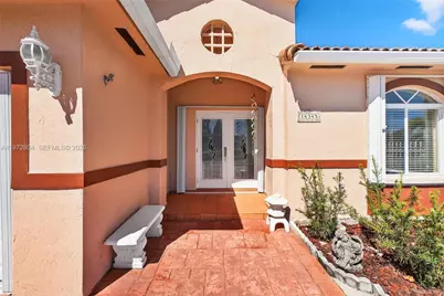 14345 SW 172nd Ln, Miami, FL 33177 - Photo 3
