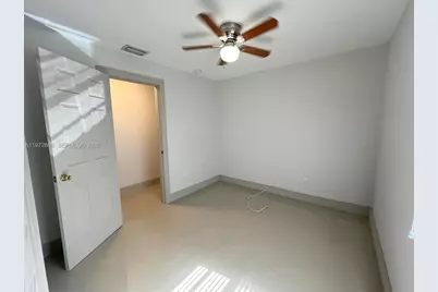 10355 SW 149 Te, Kendall, FL 33176 - Photo 13