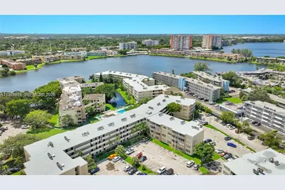 1680 NE 191st St #415-2, Miami, FL 33179 - Photo 9