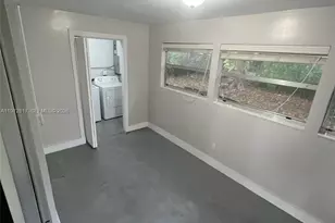 3951 SW 59th Ave, West Park, FL 33023 - Photo 13