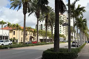 124 Mendoza Ave, Coral Gables, FL 33134 - Photo 15