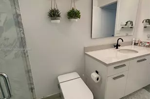 1050 Brickell Ave, Miami, FL 33131 - Photo 17