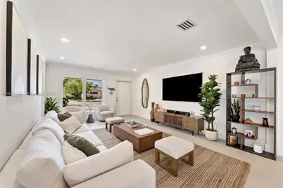 45 Palermo Ave, Coral Gables, FL 33134 - Photo 3