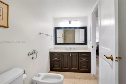 1800 NE 114th St #711, Miami, FL 33181 - Photo 21