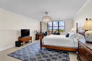 1800 NE 114th St, Miami, FL 33181 - Photo 19