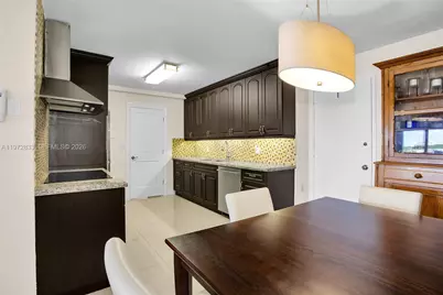 1800 NE 114th St #711, Miami, FL 33181 - Photo 15