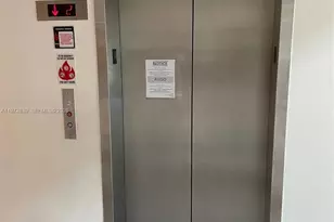 120 Lakeview Dr, Weston, FL 33326 - Photo 5