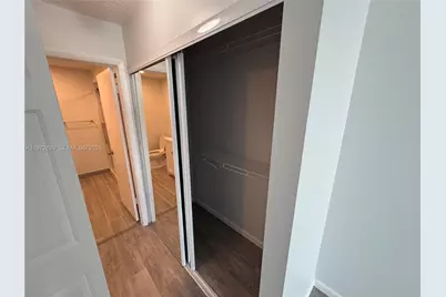 120 Lakeview Dr #305, Weston, FL 33326 - Photo 19