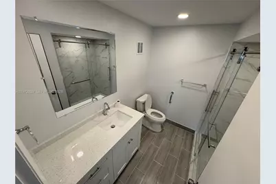 120 Lakeview Dr #305, Weston, FL 33326 - Photo 21