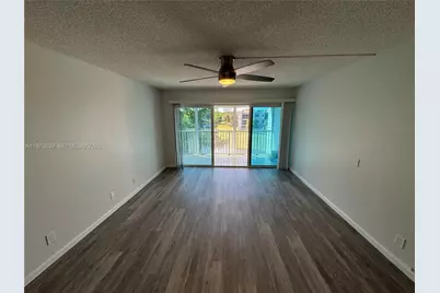 120 Lakeview Dr #305, Weston, FL 33326 - Photo 15