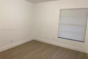 1765 Courtyard Way, Naples, FL 33114 - Photo 5