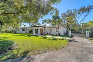 1424 Algardi Ave, Coral Gables, FL 33146 - Photo 1