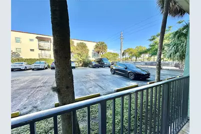 4275 NW South Tamiami Canal Dr #2-104, Miami, FL 33126 - Photo 9