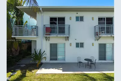 6905 Bay Dr #16, Miami Beach, FL 33141 - Photo 31