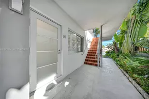 6905 Bay Dr, Miami Beach, FL 33141 - Photo 9