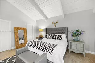 2731 S Parkview Dr, Hallandale Beach, FL 33009 - Photo 33